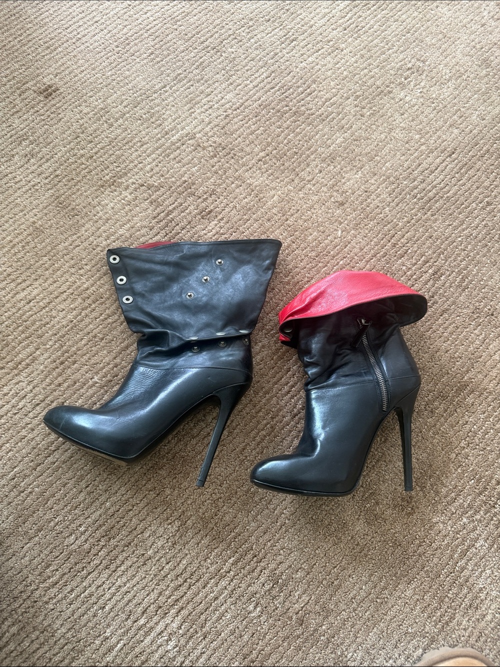 Alexander McQueen Black and Red High Heel Fold-Over Ankle Boots - Women